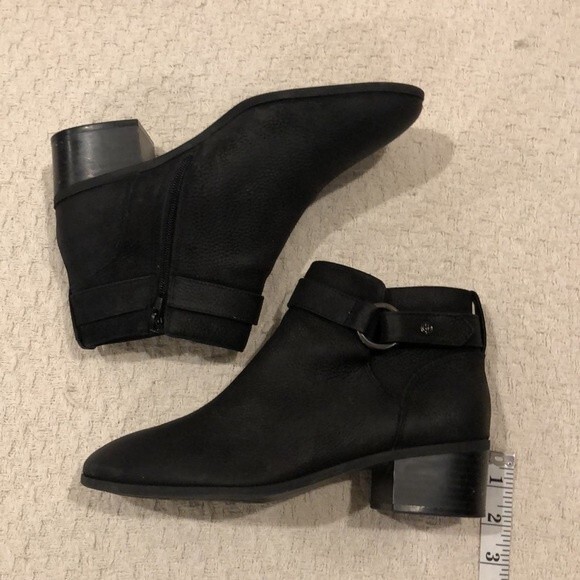 Giani Bernini Black Putneyy Memory Foam Heeled Leather Ankle Boots Size 8.5M - Picture 1 of 8